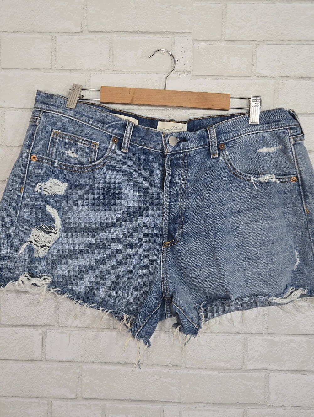 Universal Thread 90s‎ baggy shorts